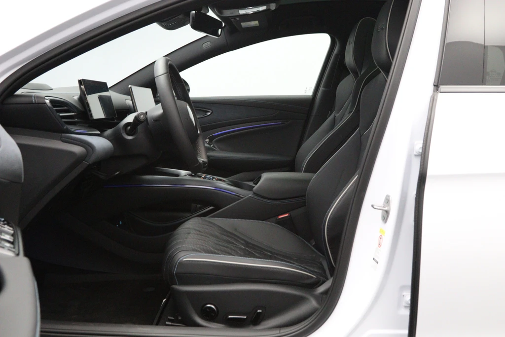BYD SEAL – foto 19
