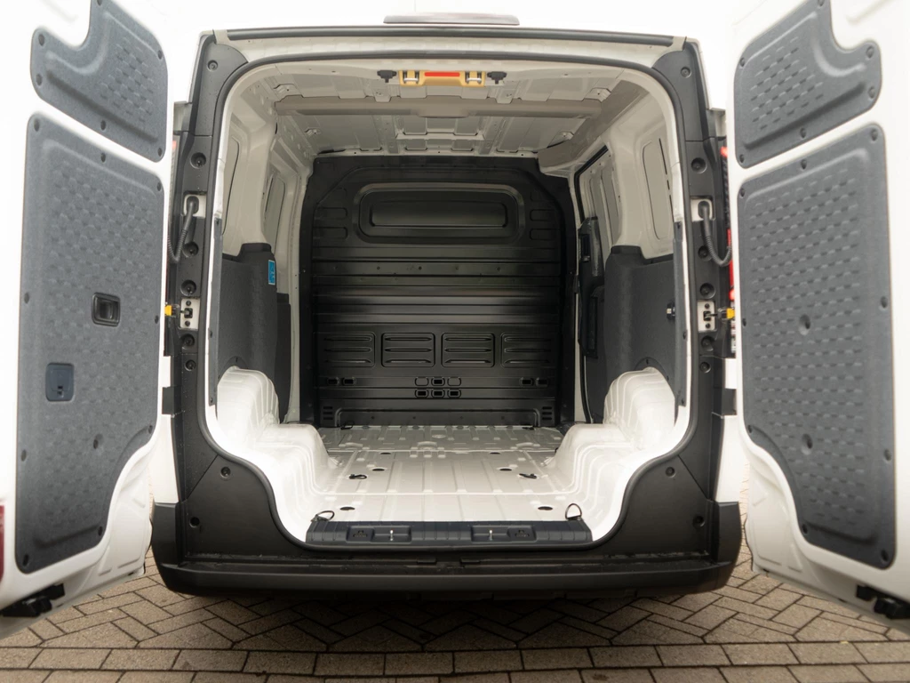 Kia PV5 – foto 8