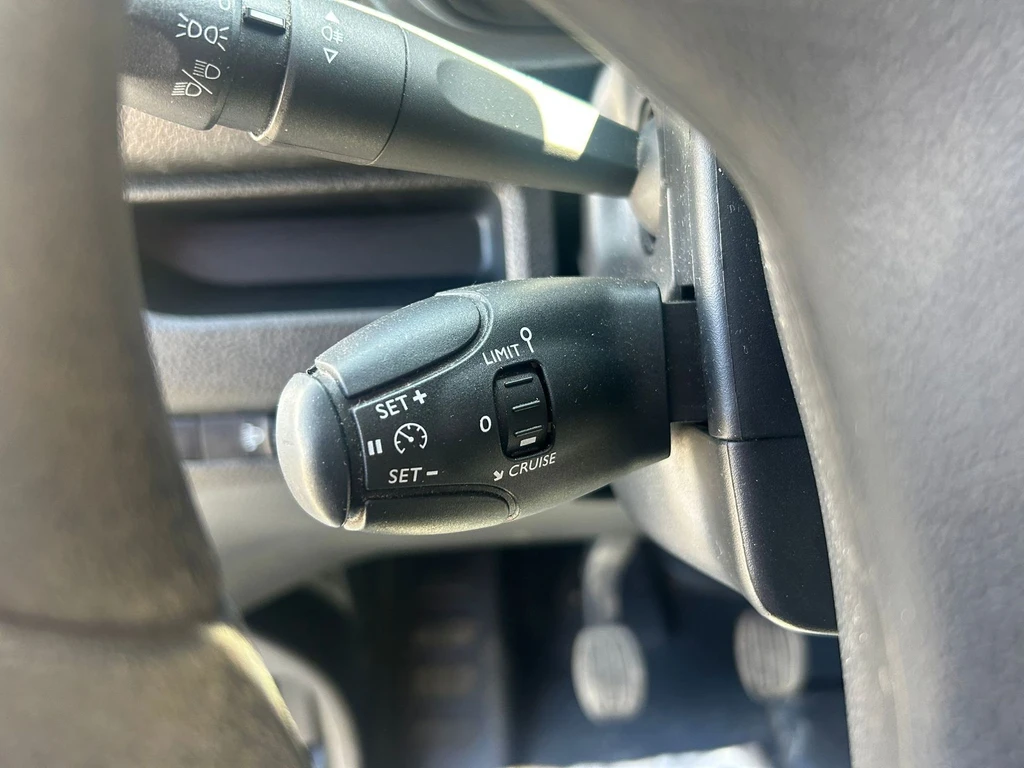 Opel Vivaro – foto 11