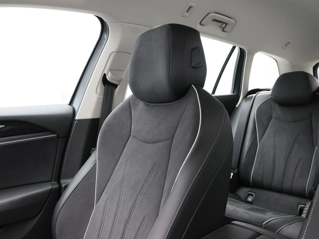 Volkswagen Passat – foto 33