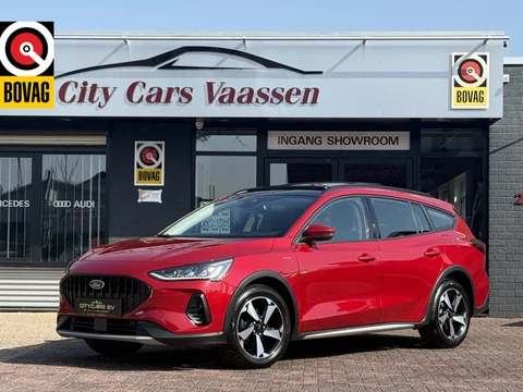 Ford Focus Wagon 1.0 EcoBoost mild Hybrid Active Style automaat nieuwstaat slechts 14 dkm !!! panoramadak apple carplay camera keyless entry climate ctr cruise ctr led pdc v/a lmv 17 inch 1e eigenaar dealer onderhouden