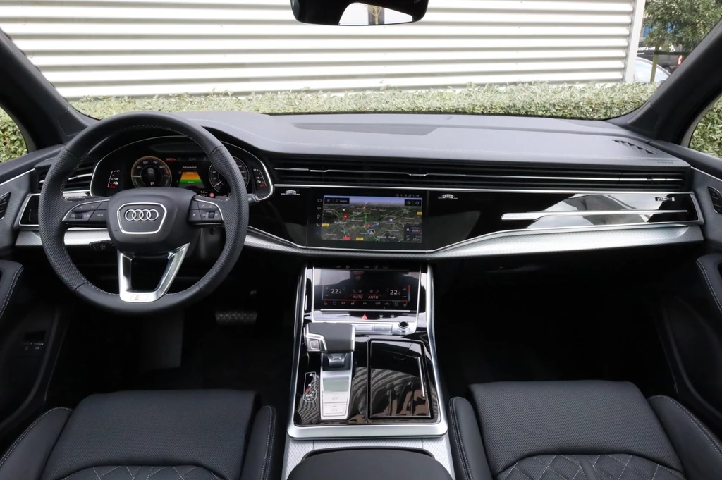 Audi Q7 – foto 21