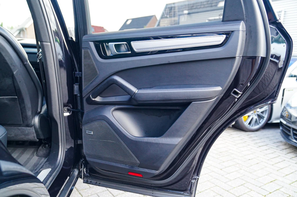 Porsche Cayenne – foto 24