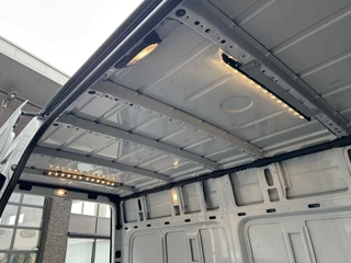 Mercedes-Benz eSprinter – thumbnail 9
