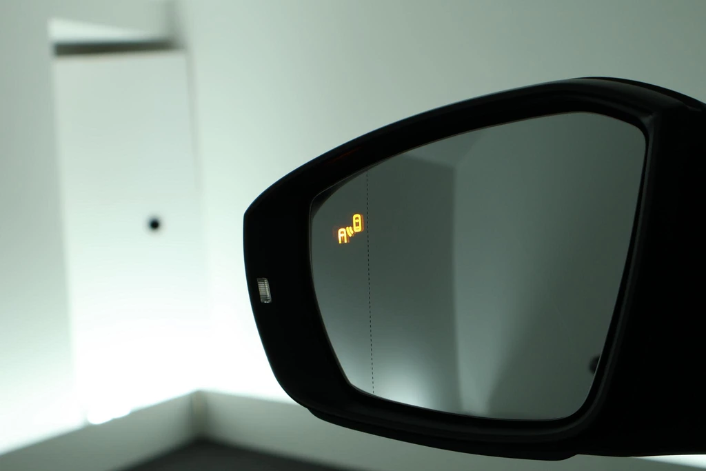 Volkswagen T-Roc – foto 11