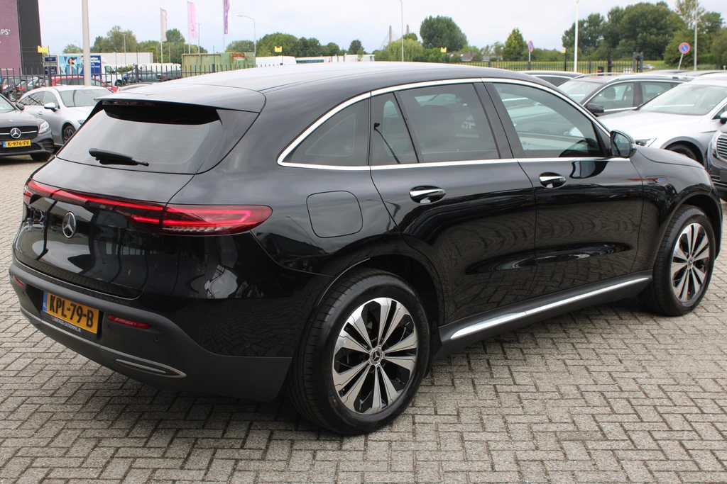 Mercedes-Benz EQC – foto 7