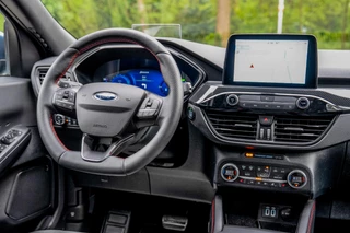 Ford Kuga – thumbnail 26