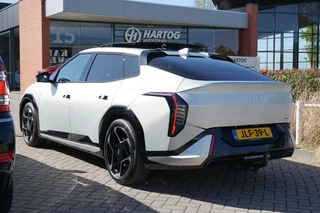 Kia EV4 – thumbnail 3