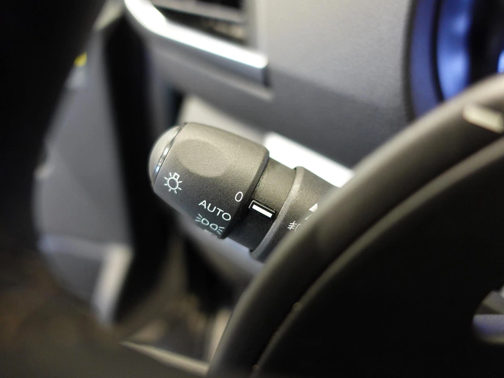 Opel Vivaro – foto 21