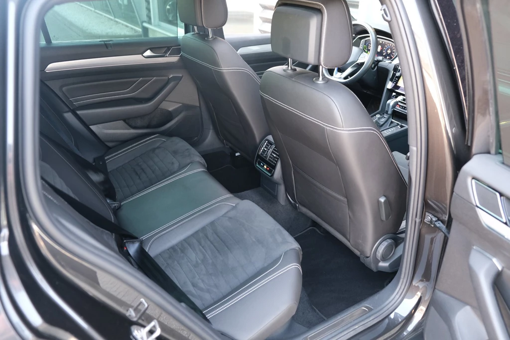 Volkswagen Passat – foto 13