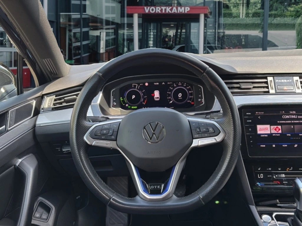 Volkswagen Passat – foto 15