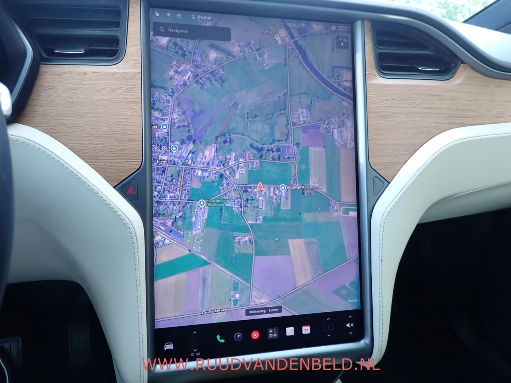 Tesla Model X – foto 23