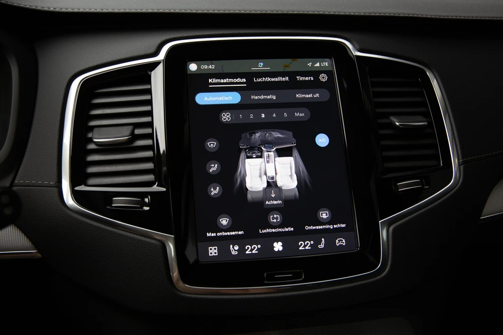 Volvo XC90 – foto 20