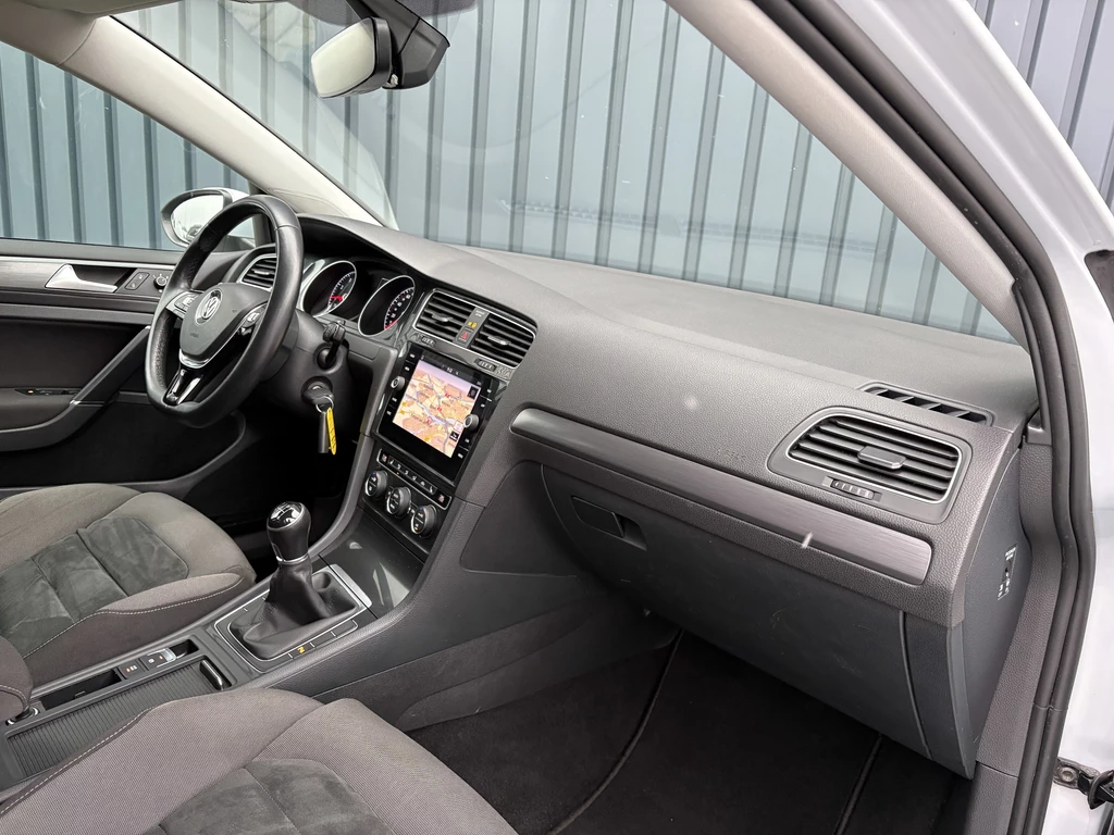 Volkswagen Golf – foto 25