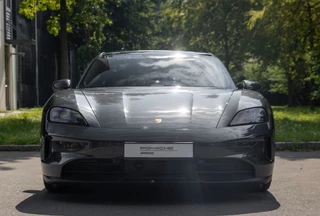 Porsche Taycan – thumbnail 5