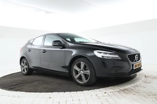 Volvo V40 – thumbnail 4