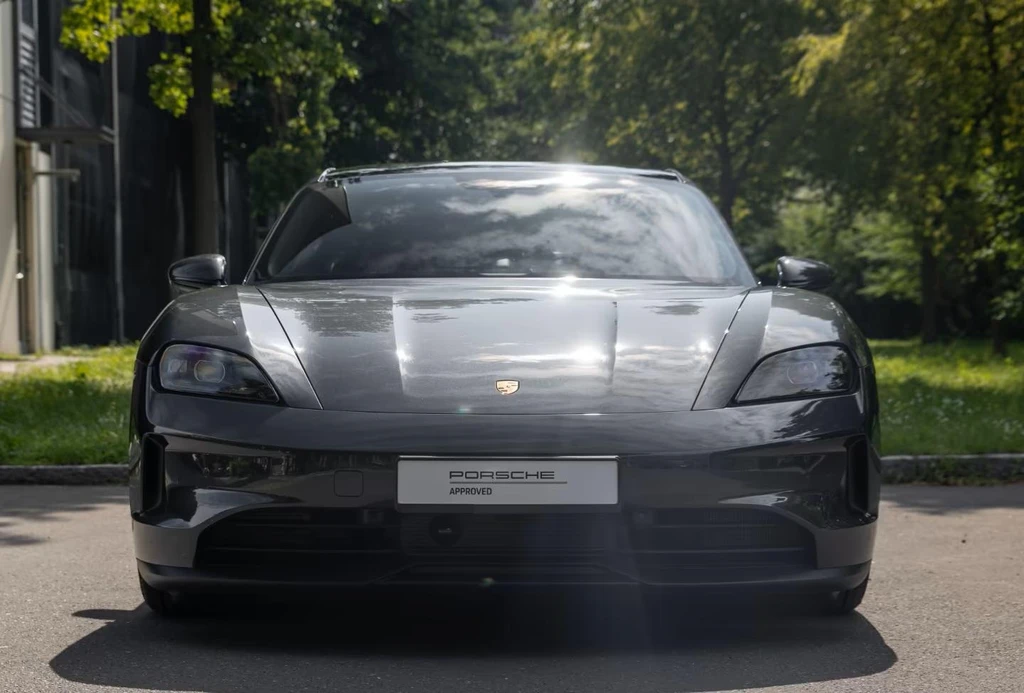 Porsche Taycan – foto 5
