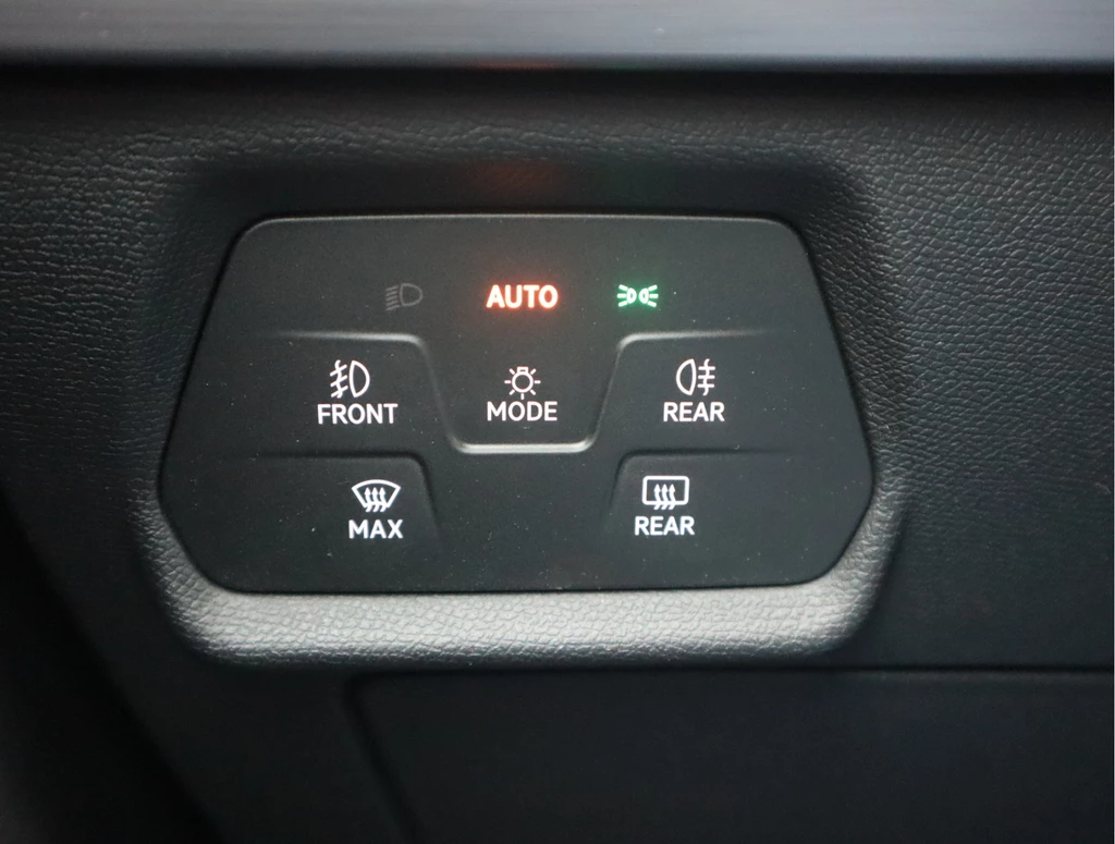 SEAT Leon – foto 38