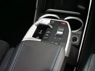 BMW iX2 – thumbnail 26