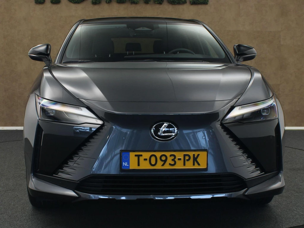 Lexus RZ – foto 9