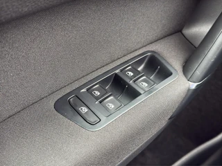 Volkswagen Golf Sportsvan – thumbnail 22