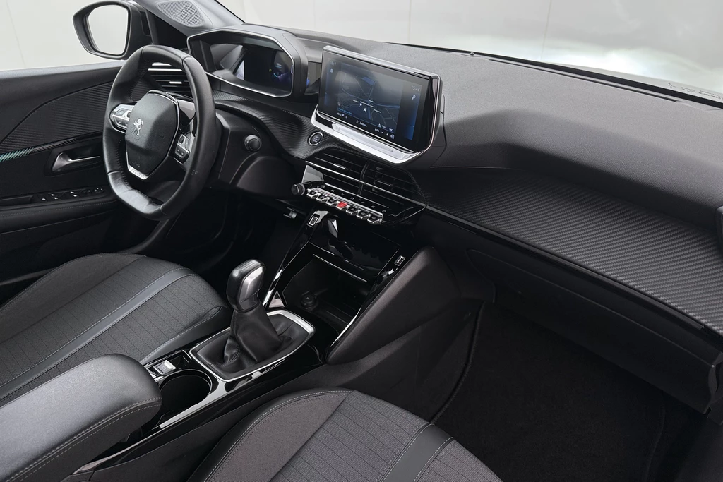 Peugeot 208 – foto 14
