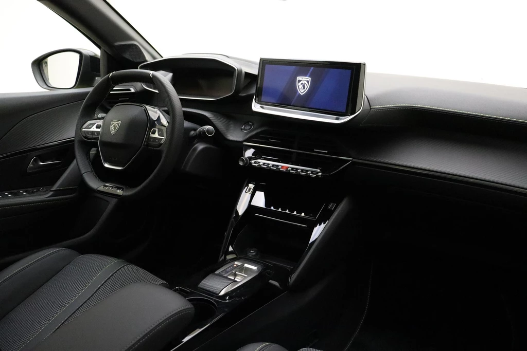 Peugeot e-208 – foto 11