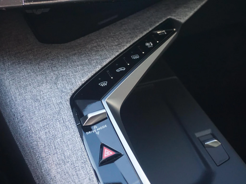 Peugeot e-3008 – foto 31