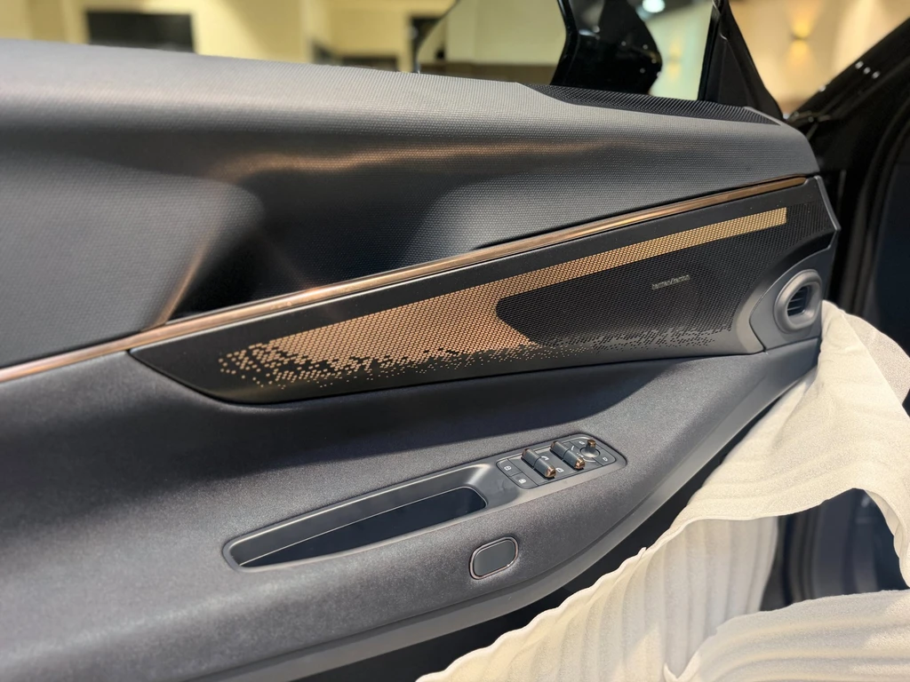 Lynk & Co 08 – foto 18