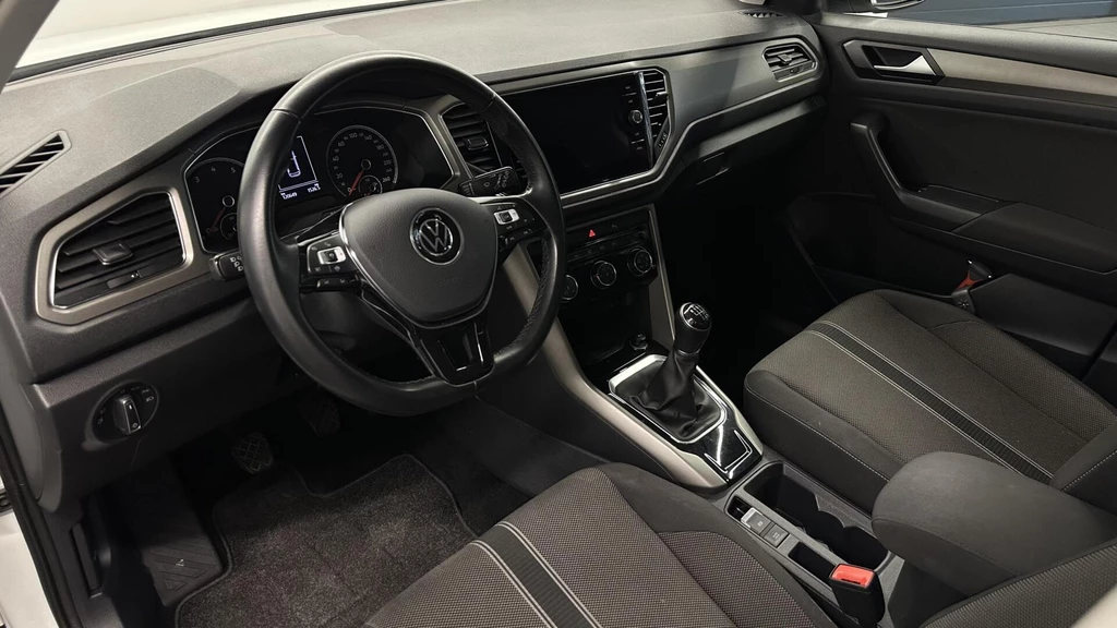 Volkswagen T-Roc – foto 24