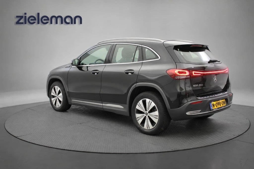 Mercedes-Benz EQA – foto 3