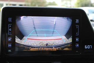 Toyota C-HR – thumbnail 29