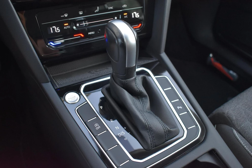 Volkswagen Passat – foto 24
