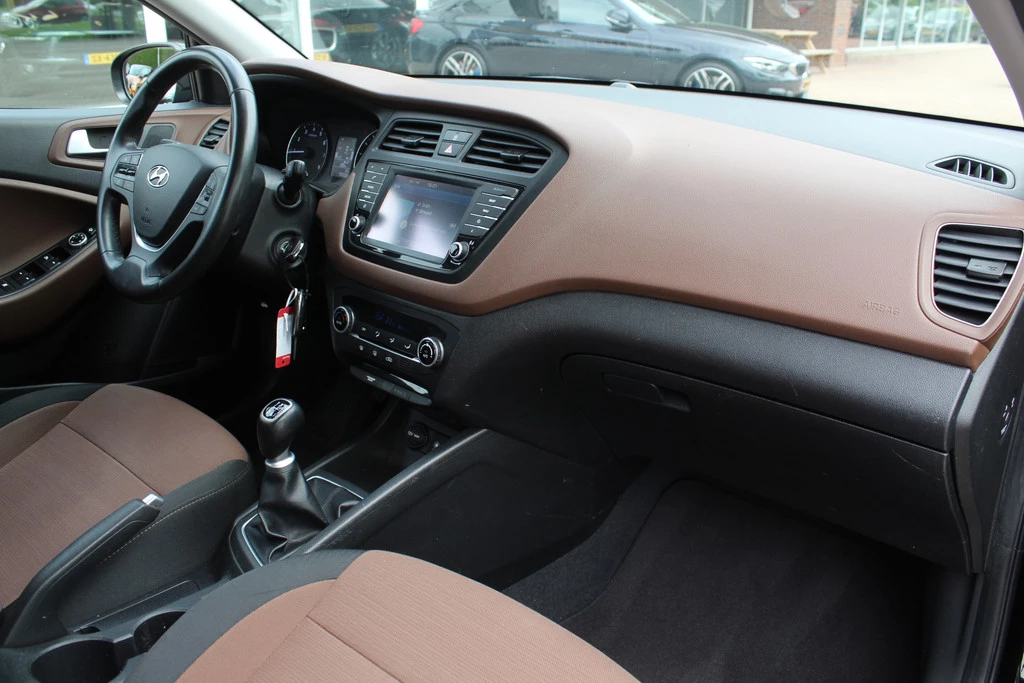 Hyundai i20 – foto 15