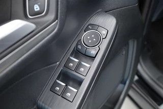 Ford Kuga – thumbnail 15