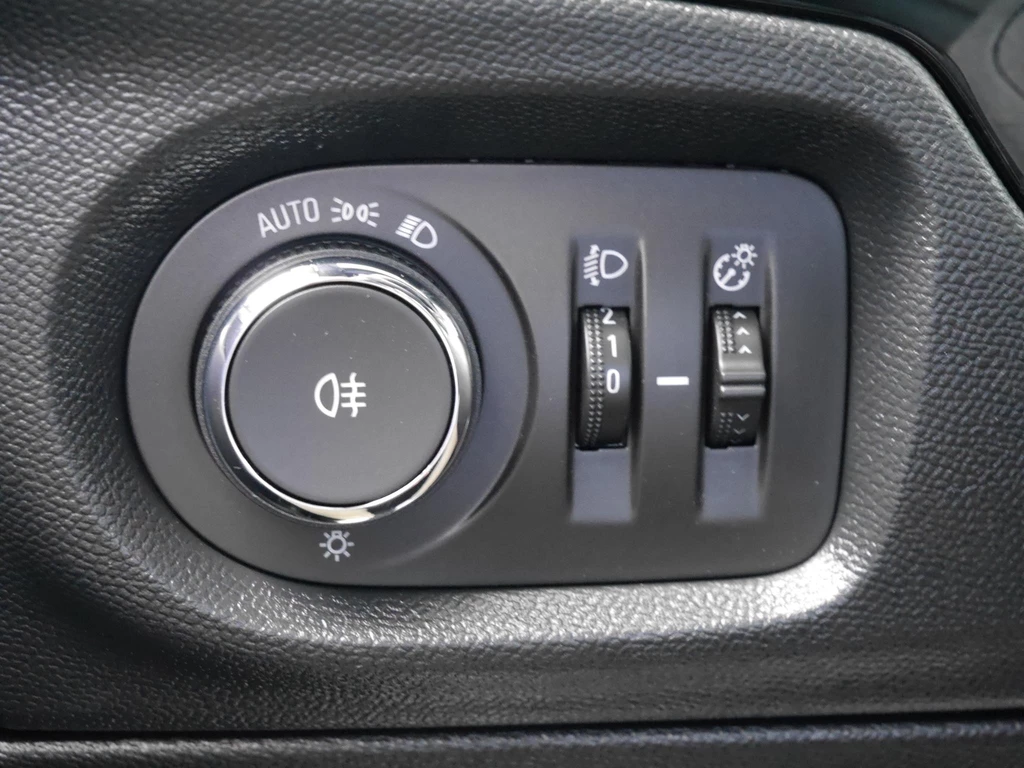 Opel Corsa – foto 17
