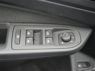 Volkswagen Golf – thumbnail 38