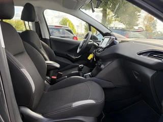 Peugeot 208 – thumbnail 8
