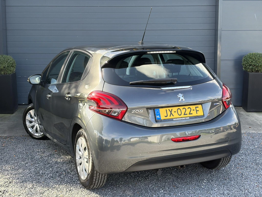 Peugeot 208 – foto 2