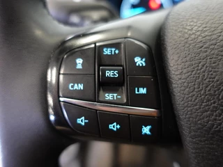 Ford Transit Custom – thumbnail 23