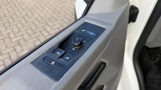 Volkswagen Transporter – thumbnail 19