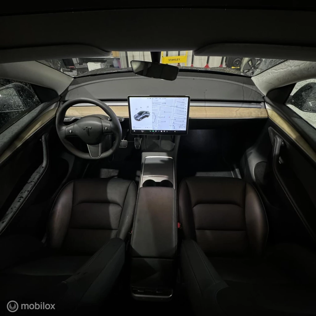 Tesla Model Y – foto 10
