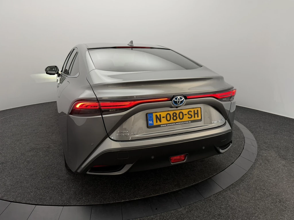 Toyota Mirai – foto 4