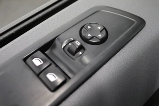 Opel Vivaro – thumbnail 11