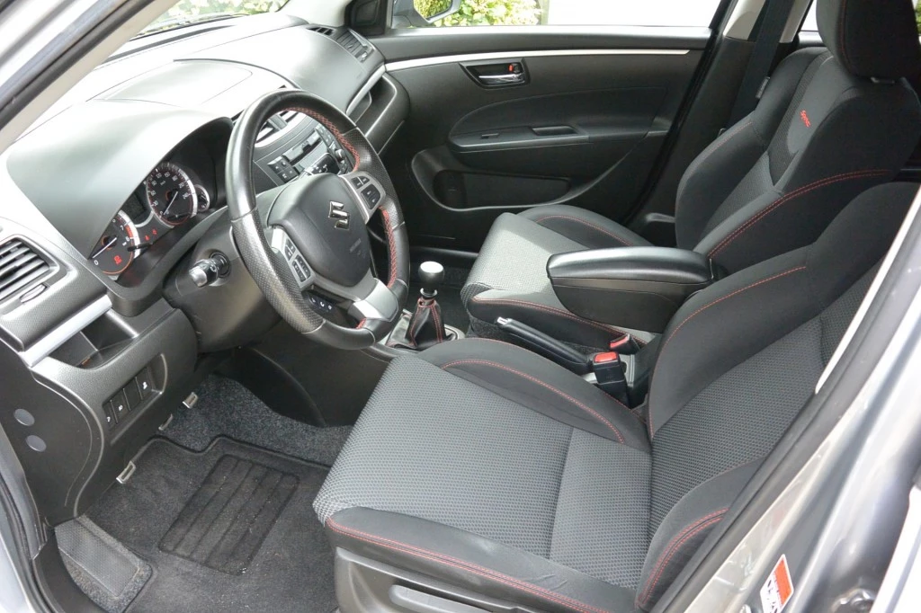 Suzuki Swift – foto 13