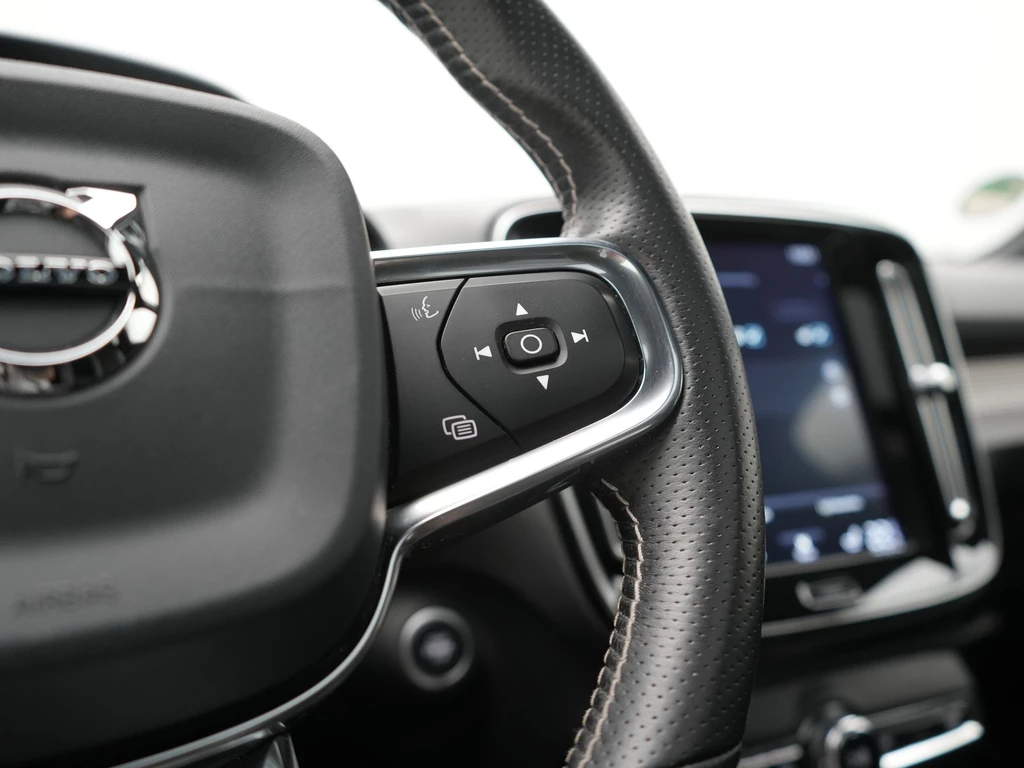 Volvo XC40 – foto 37