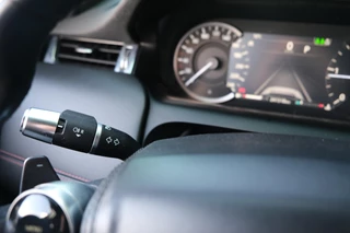 Land Rover Discovery Sport – thumbnail 17