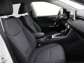Toyota RAV4 – thumbnail 11