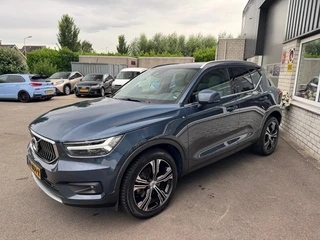 Volvo XC40 – thumbnail 3