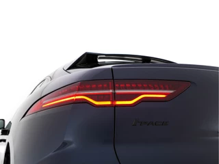 Jaguar I-PACE – thumbnail 32